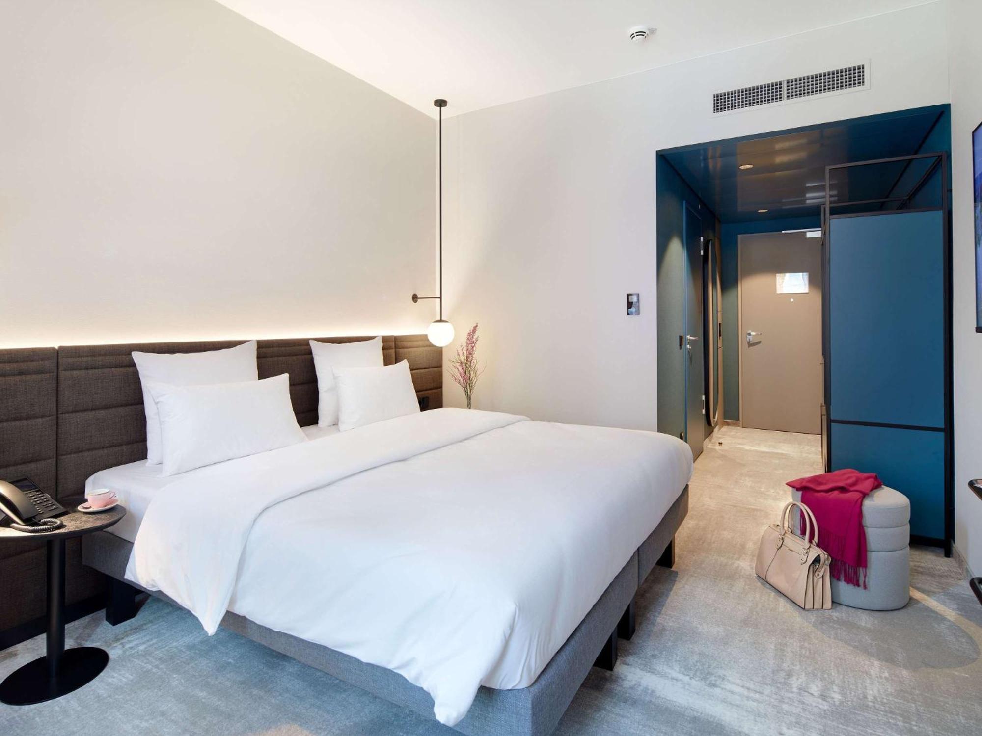 Novotel Hamburg Central Station ภายนอก รูปภาพ